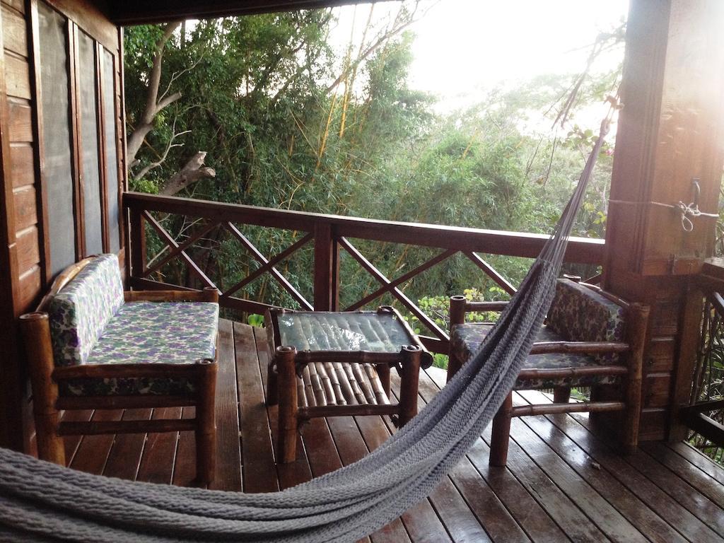 Roatan Bed & Breakfast Apartments West End Exterior foto